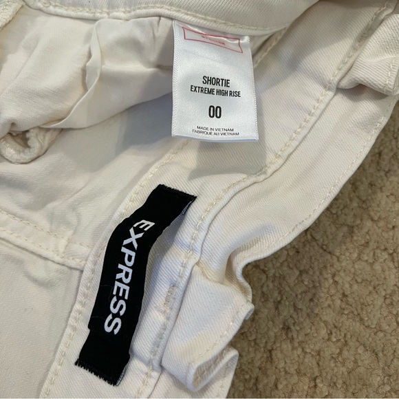 Express Shortie Extreme High Rise Shorts Size 00 - Picture 4 of 5